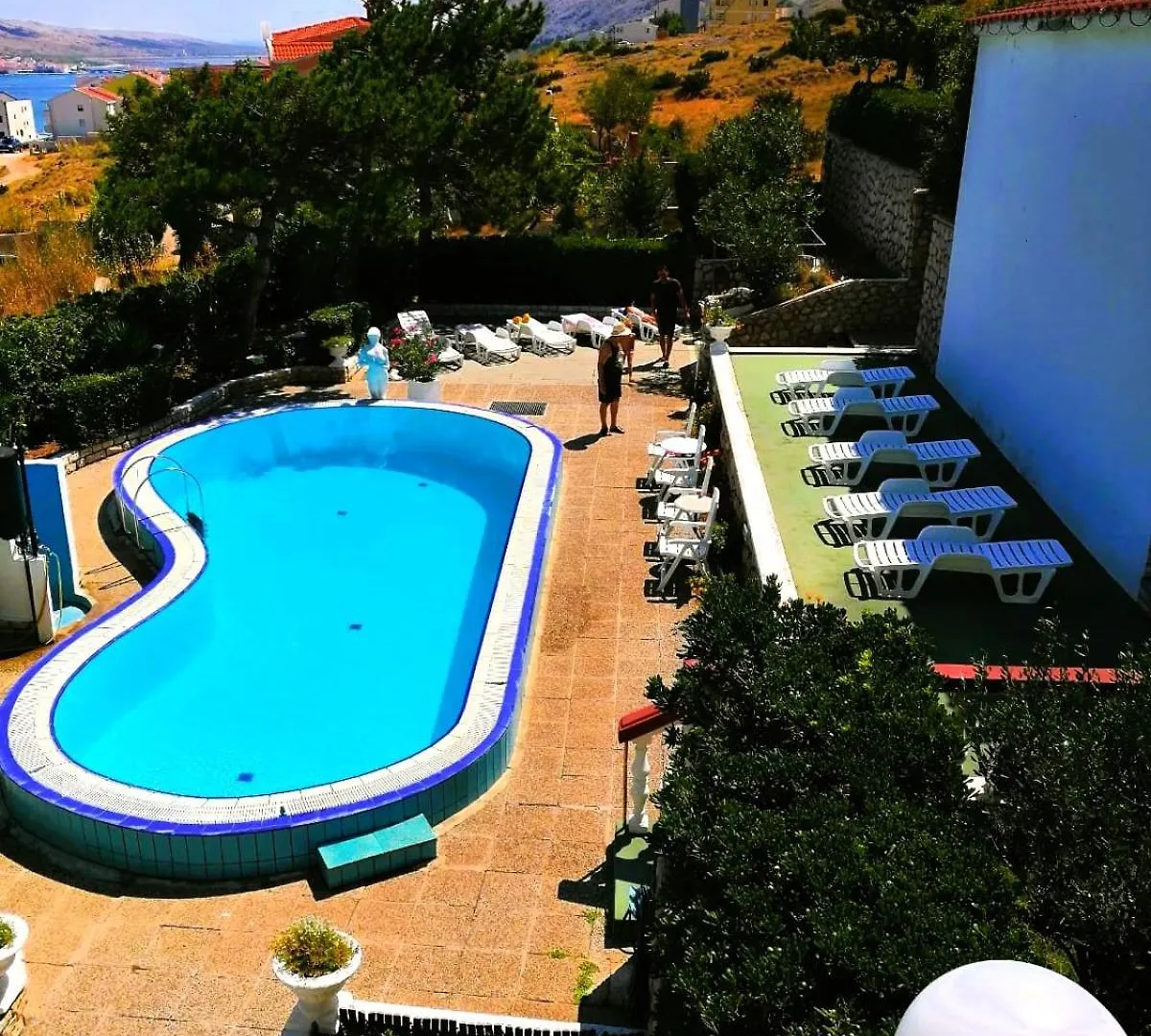 Family Apartments K&M Pag Town 0*,
