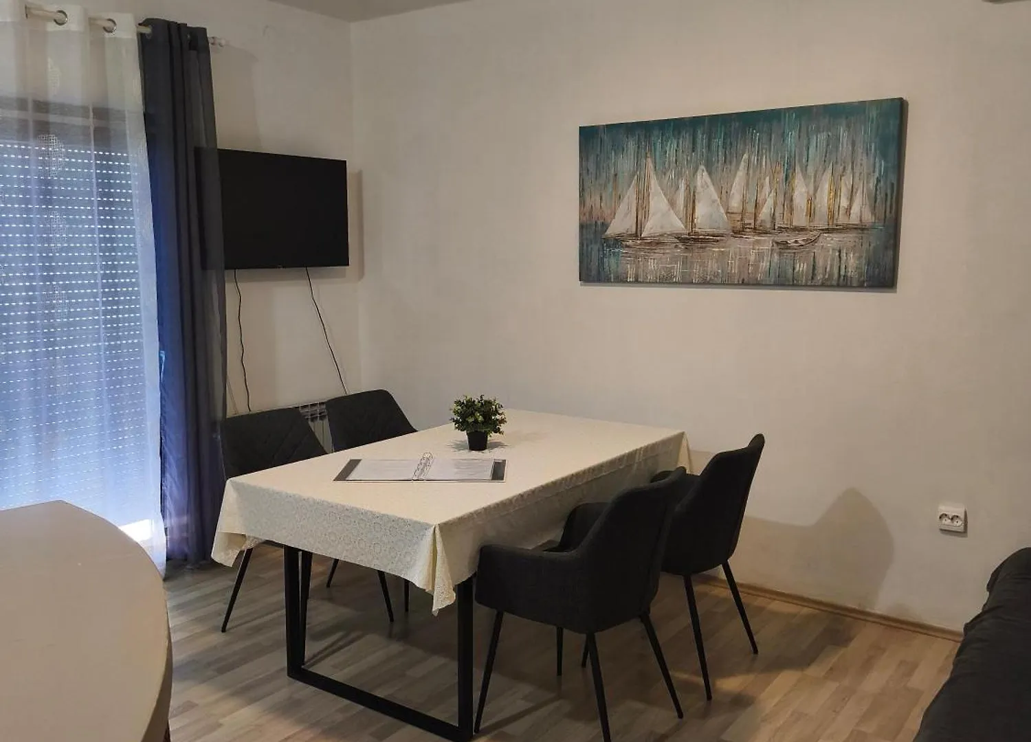 Family Apartments K&M Pag Town